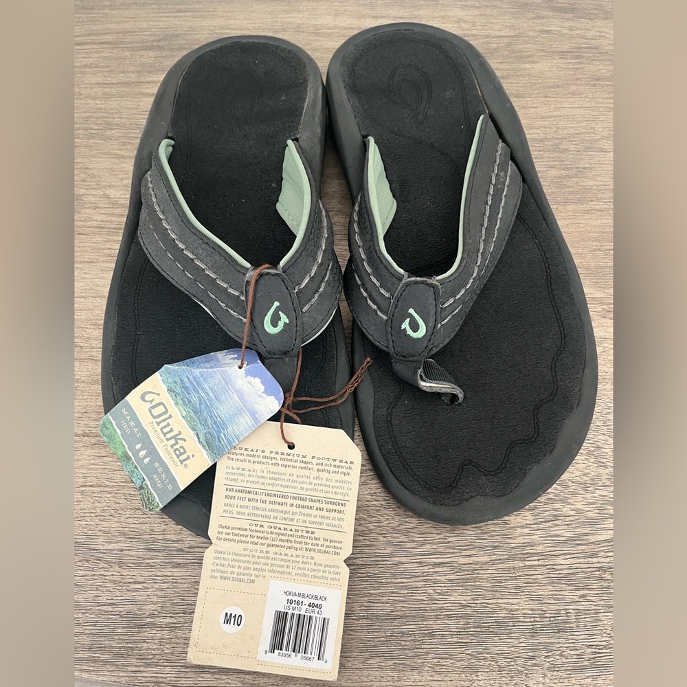 Olukai men’s sandals